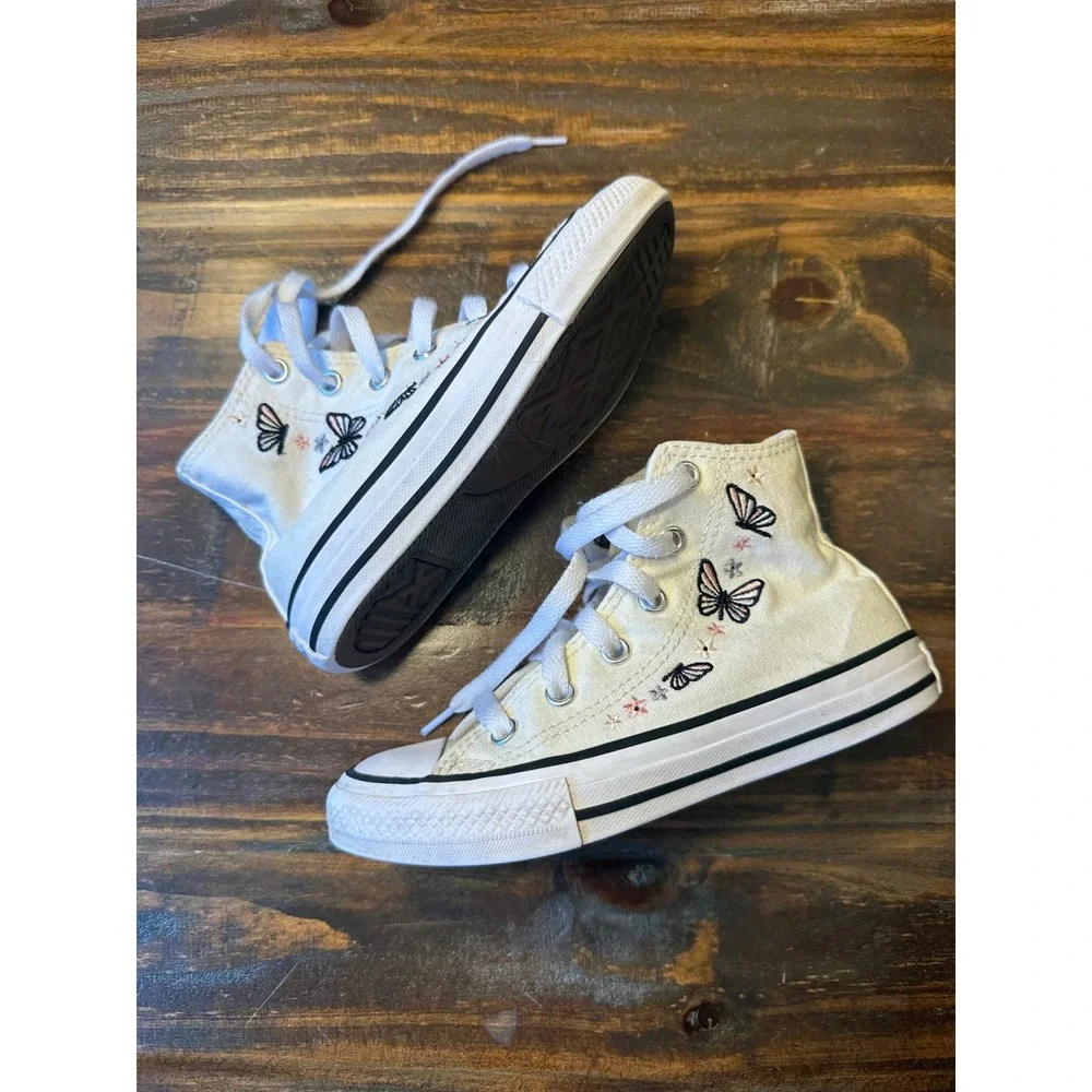Converse Chuck Taylor All Star High Top White Butterfly Embroidered Toddler‎ 12